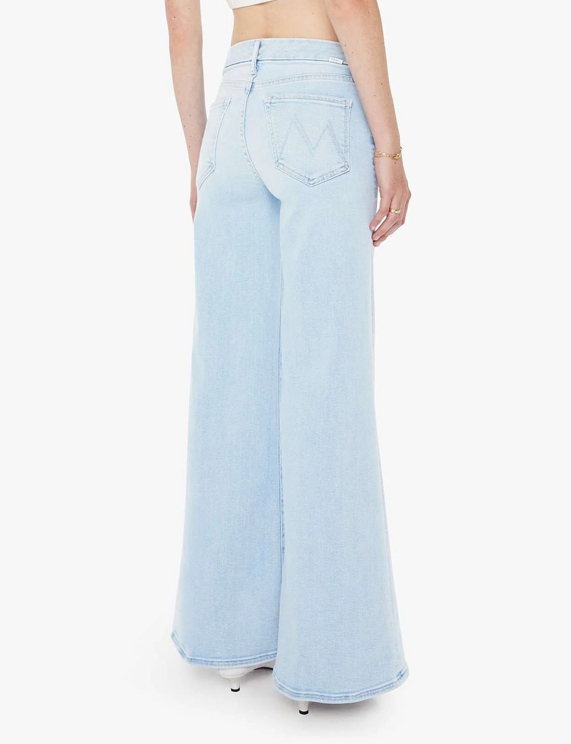 The Roller Sneak, Ball's In Your Court