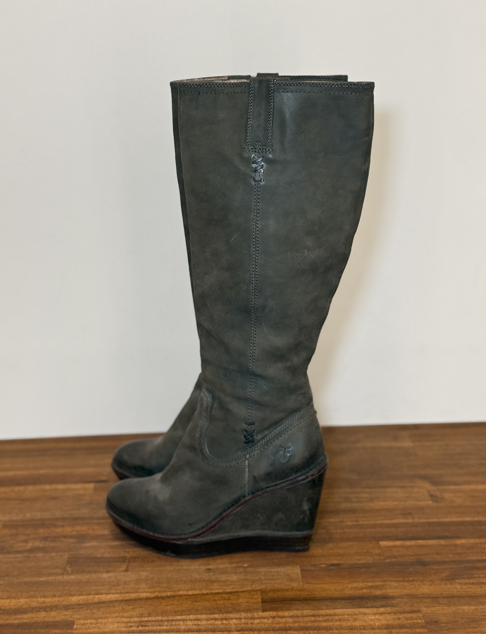 Frye Paige Wedge x Stitch Boot, Distressed Grey