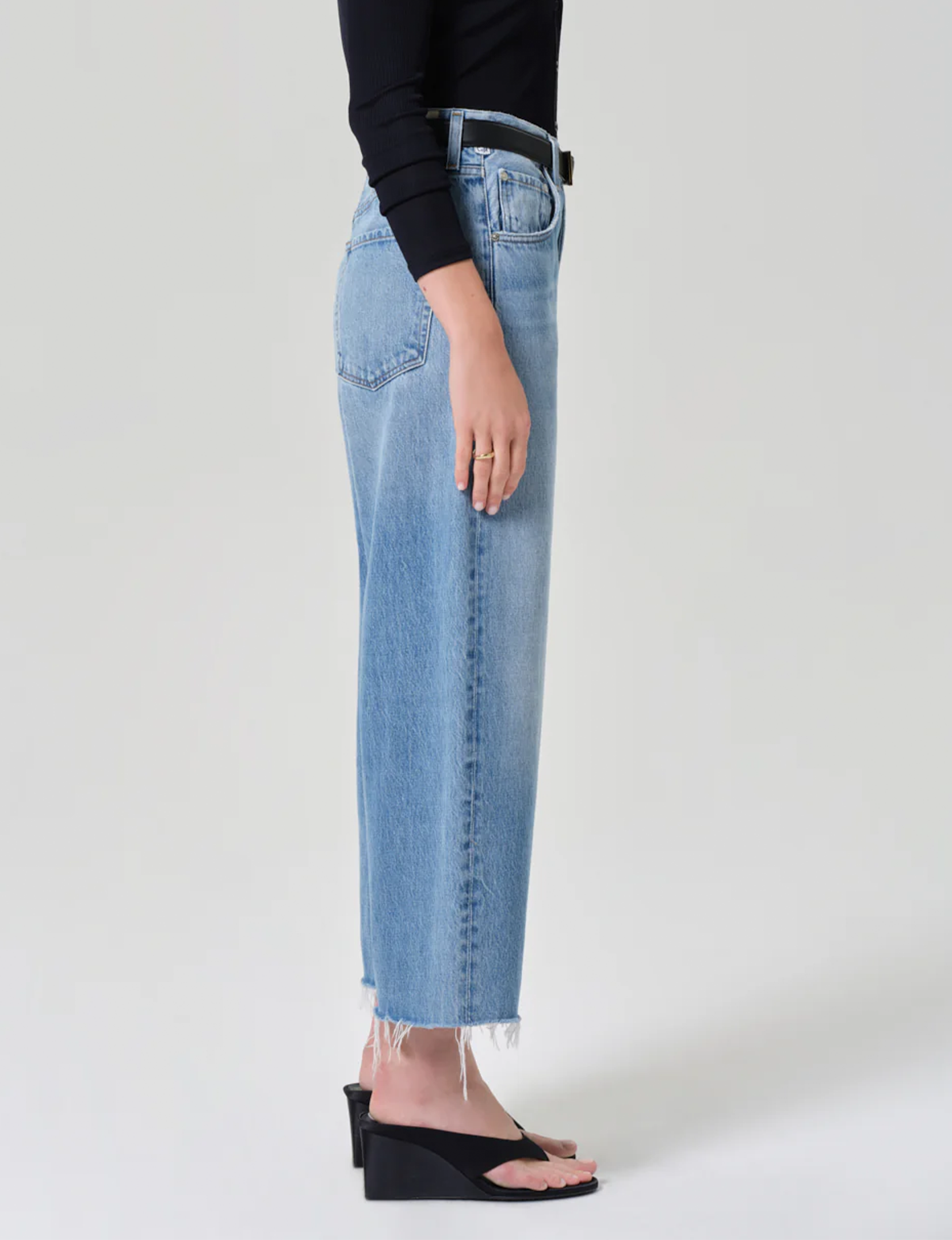 Ayla Raw Hem Crop, Honour