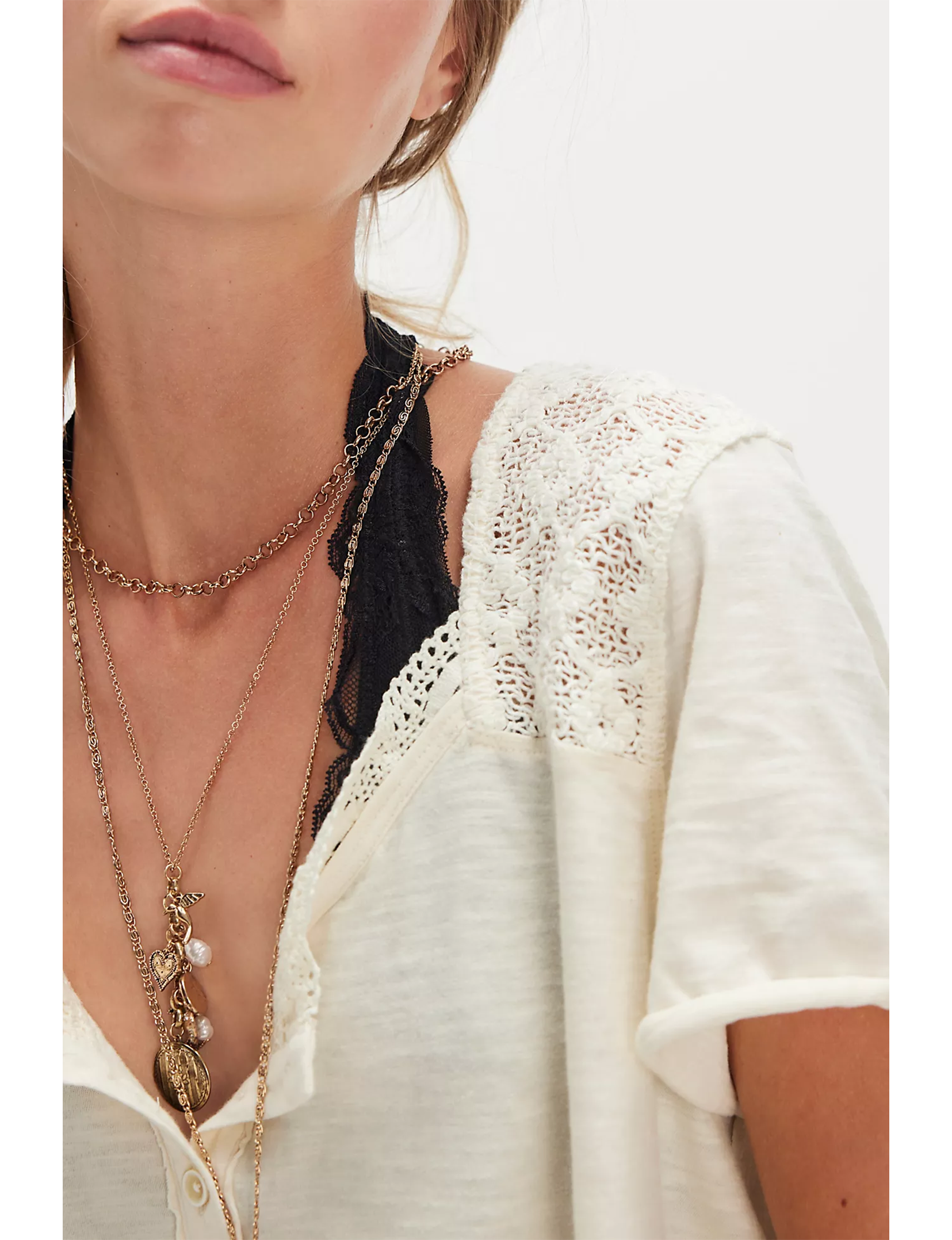 Heirloom Henley, Tea