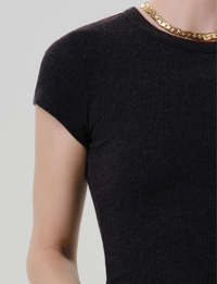 Nello Tee, Heather Brown