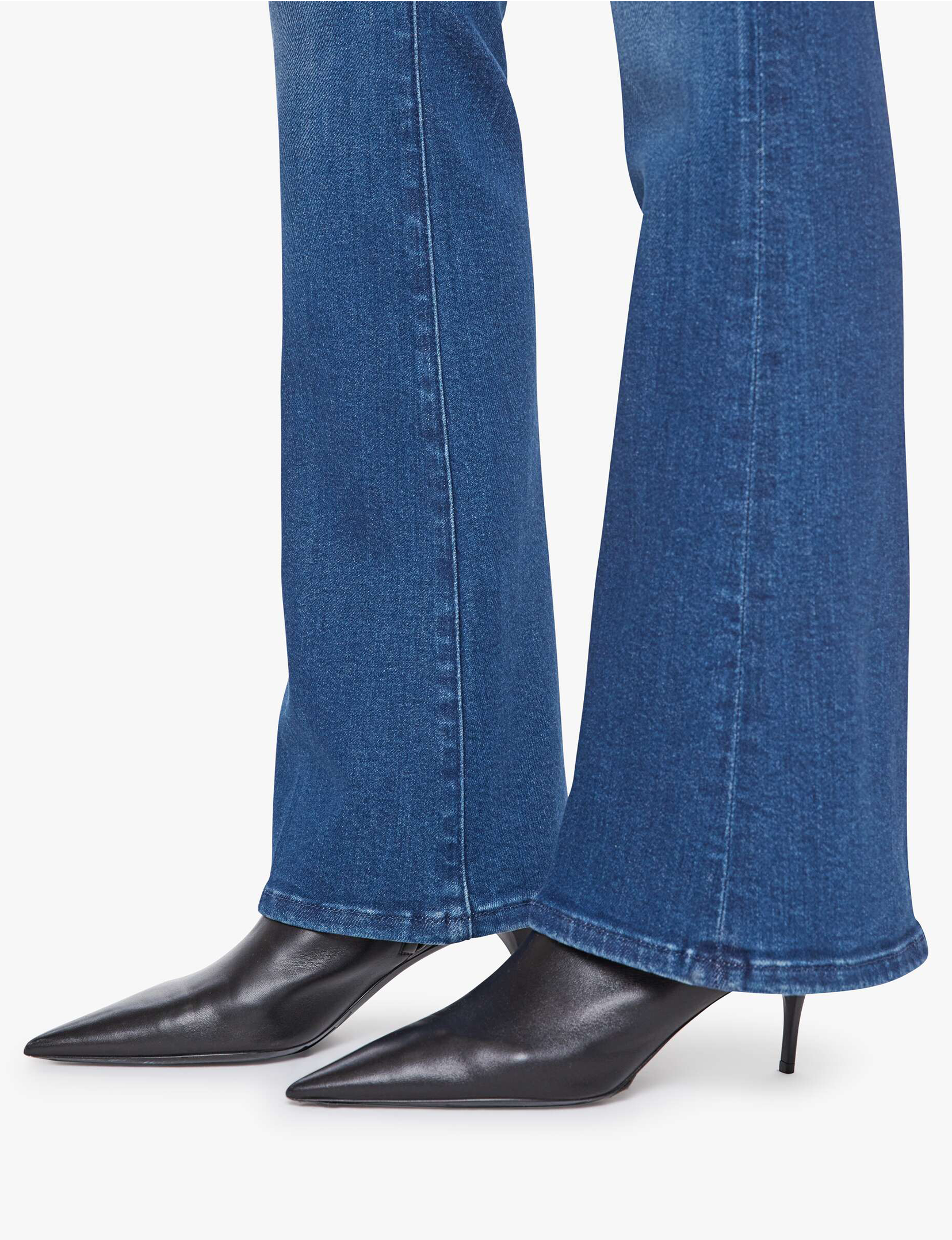 The Weekender, Nip It In The Butt