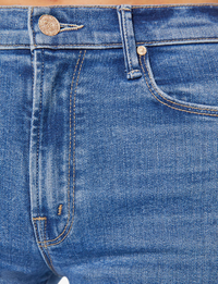 The Twister Skimp, Swing And A Miss