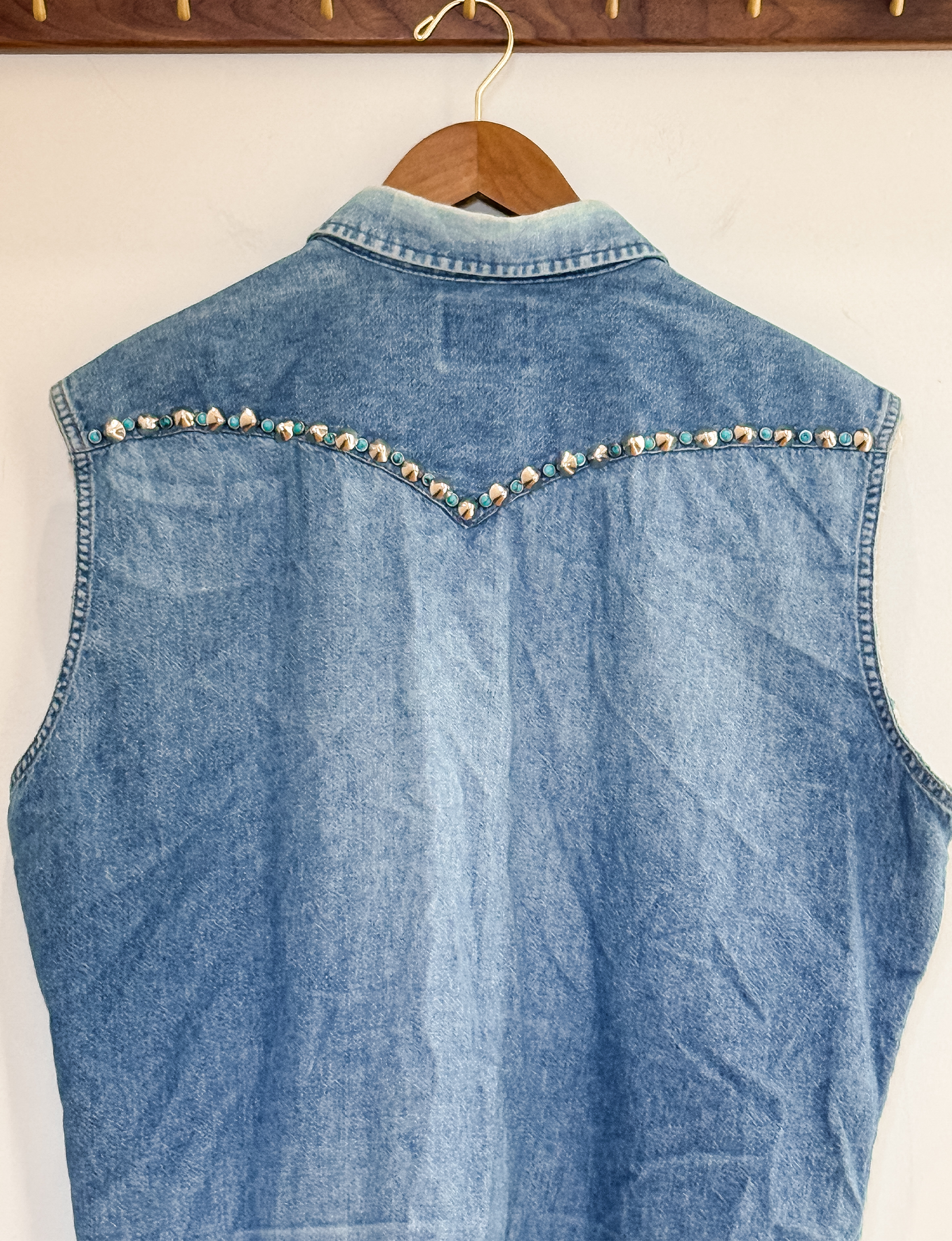 Wrangler Studded Lightweight Vest, Denim