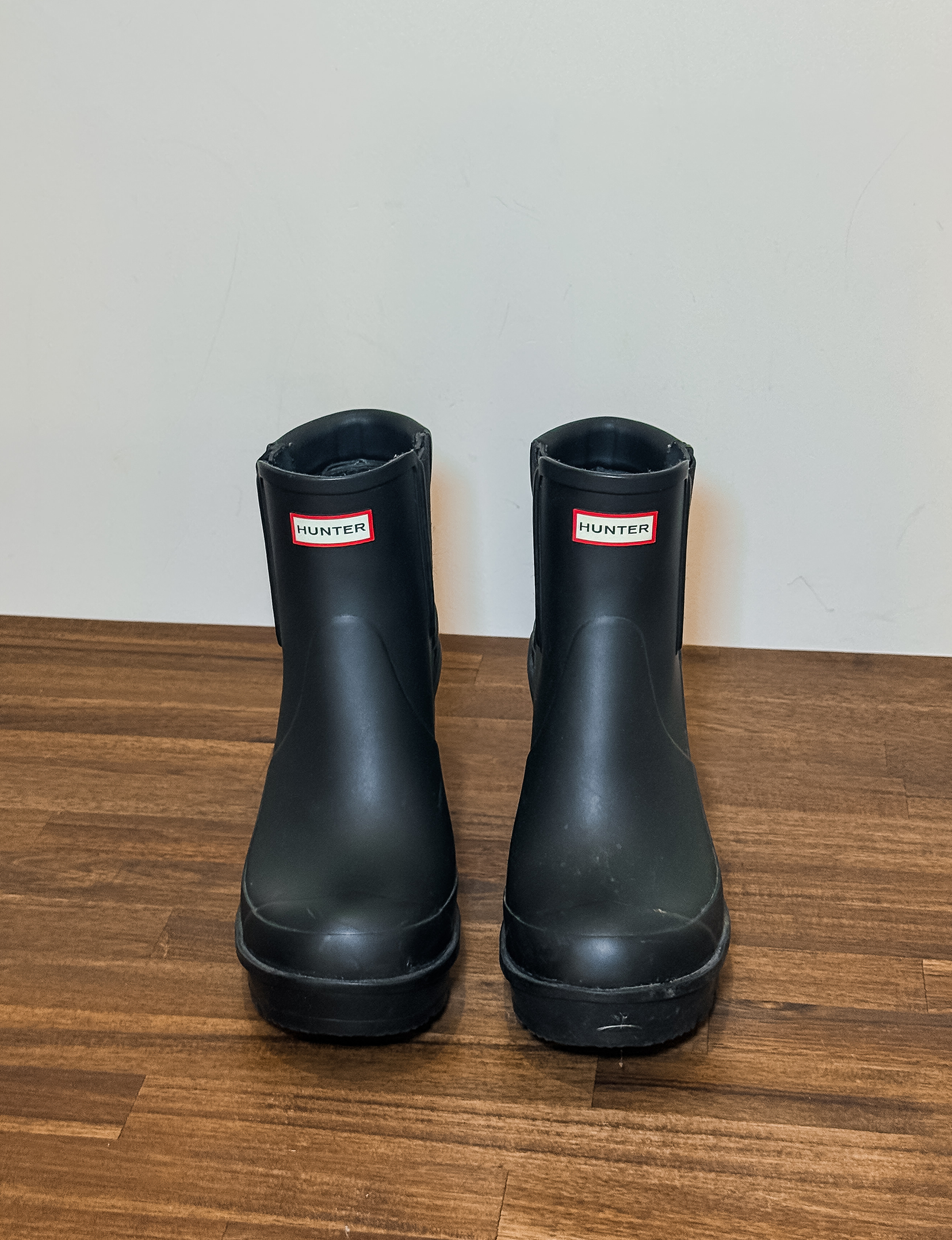 Hunter Heeled Chelsea Rain Boot, Black