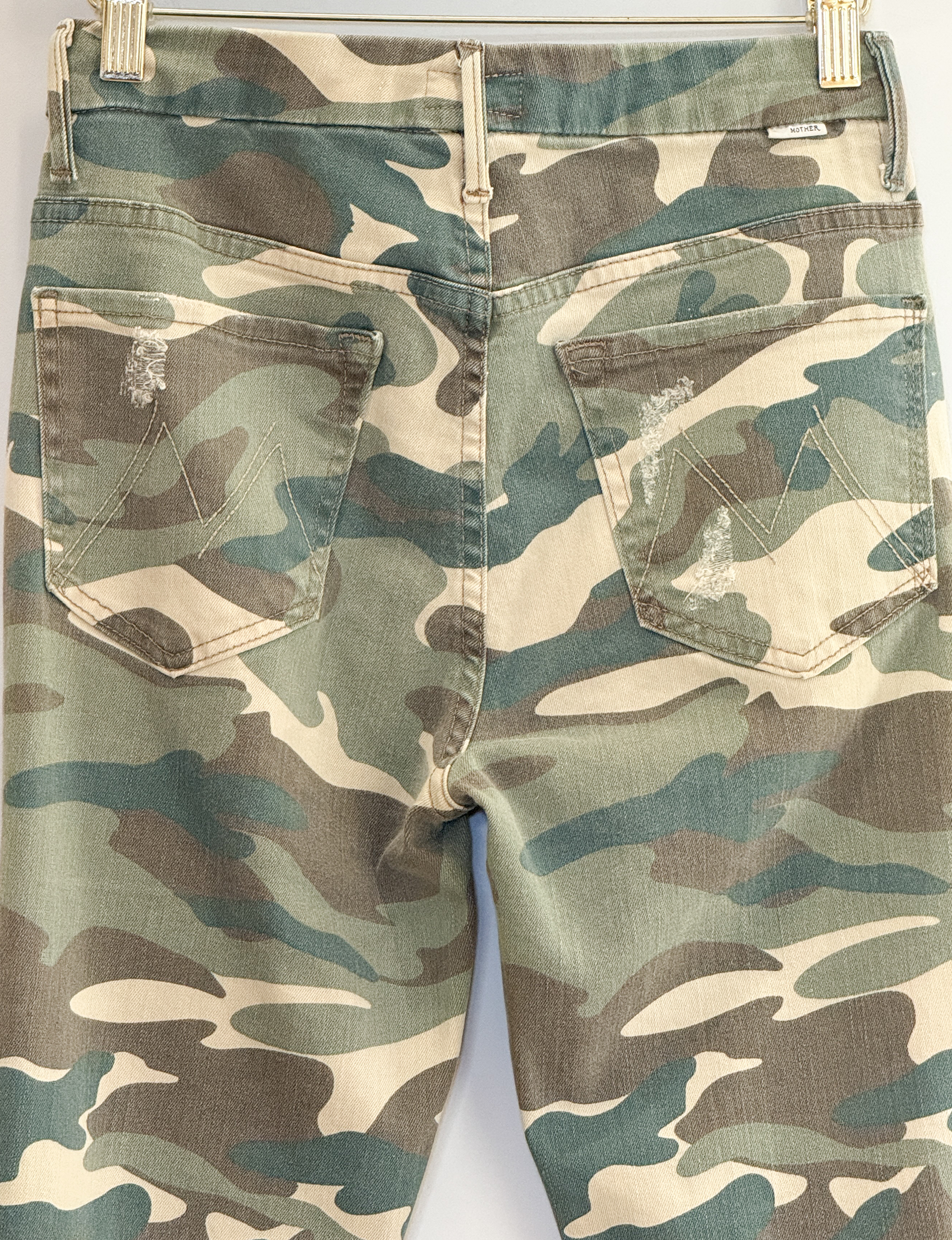 Mother Denim High Waisted Looker Ankle Fray, See Me