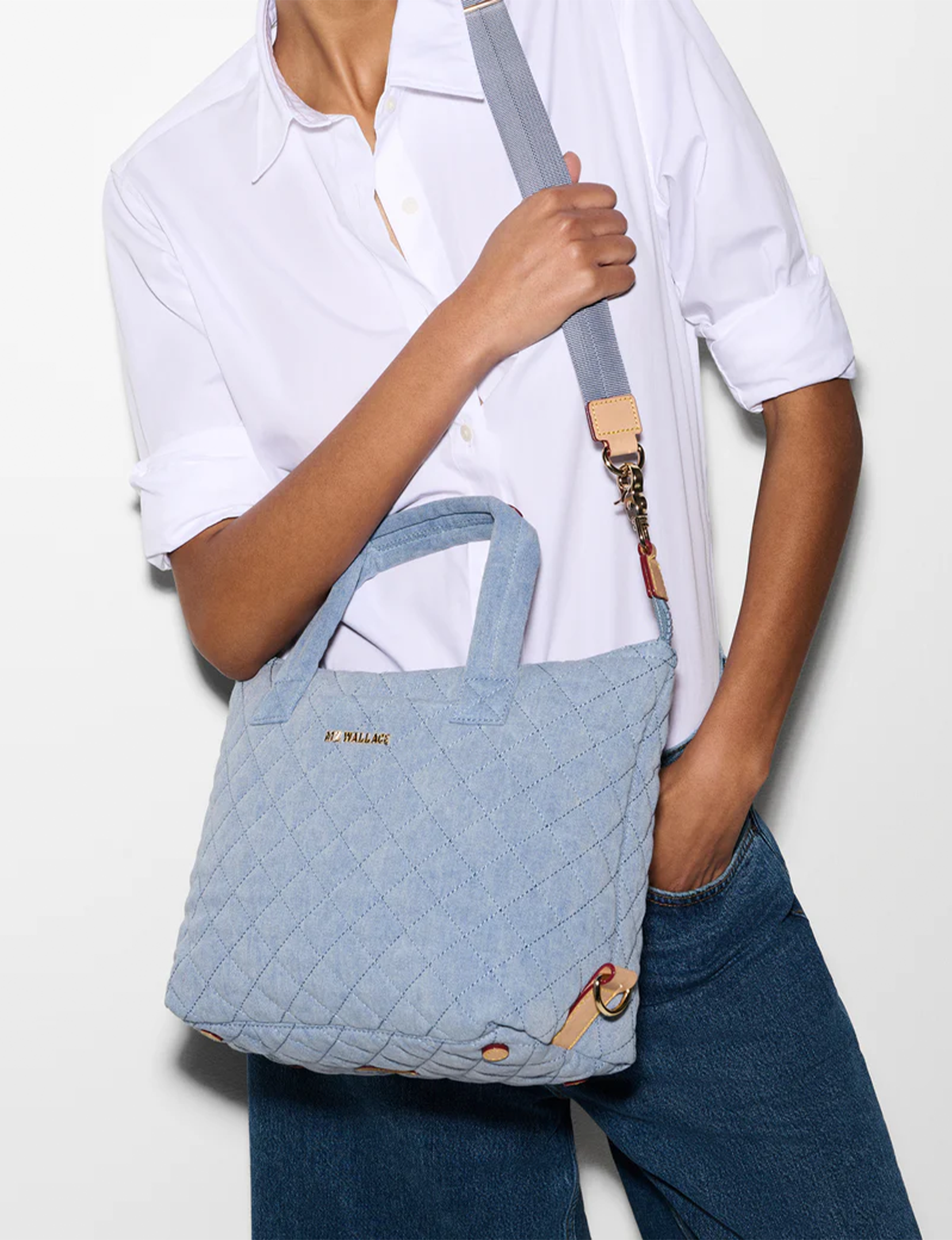 Small Sutton Deluxe Novelty, True Light Denim