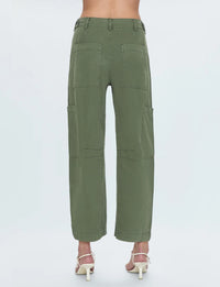 Sabrina Pant, Meadow