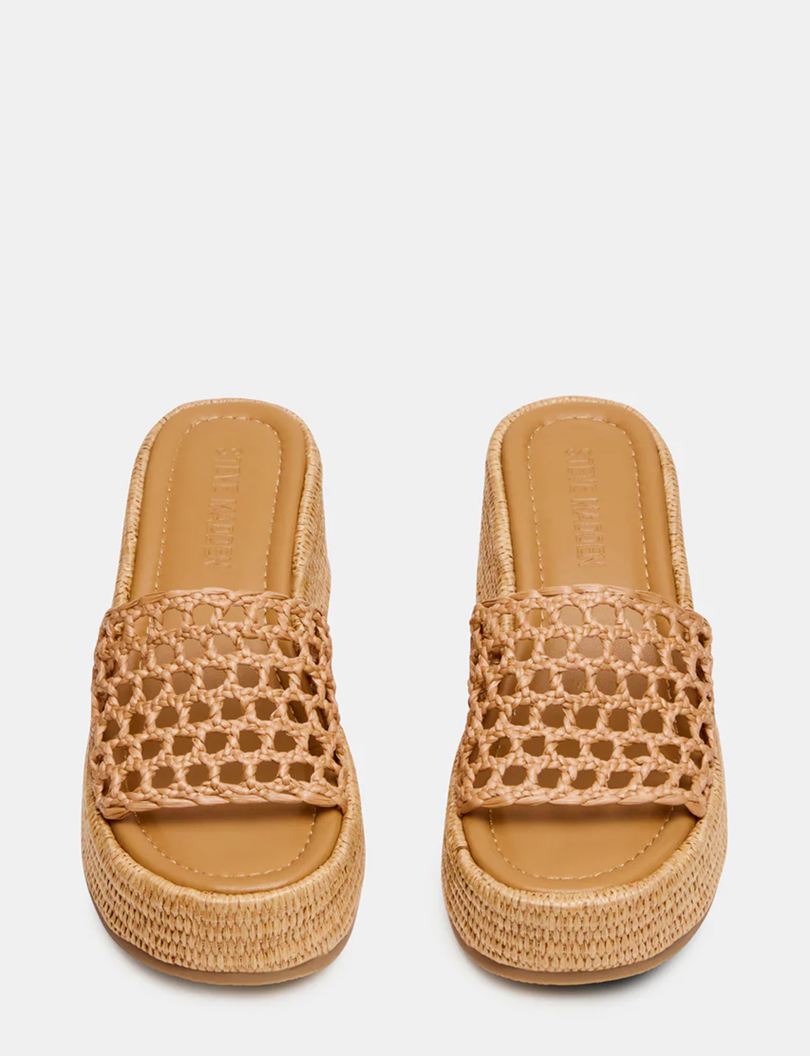 Brandy Sandal, Raffia