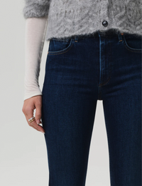 Isola Slim Leg, Speculate