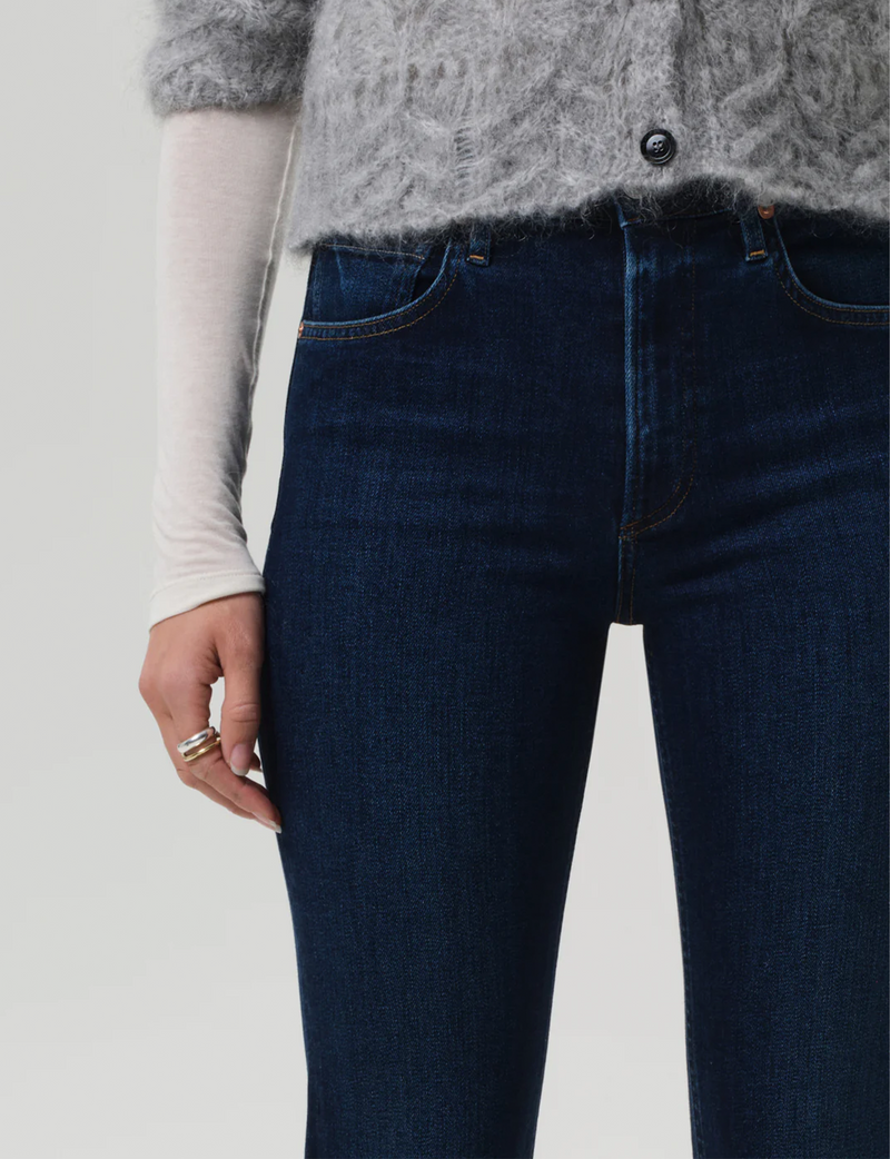 Isola Slim Leg, Speculate