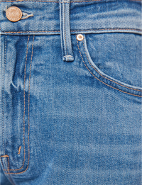 Outsider Sneak, Hokey Pokey