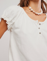 Issa Tee, Clean Ivory