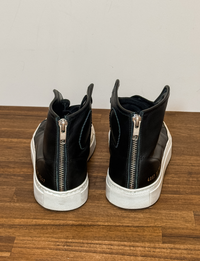 Woman by Common Project High Sneaker, Black