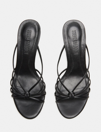 Edna Heel, Black