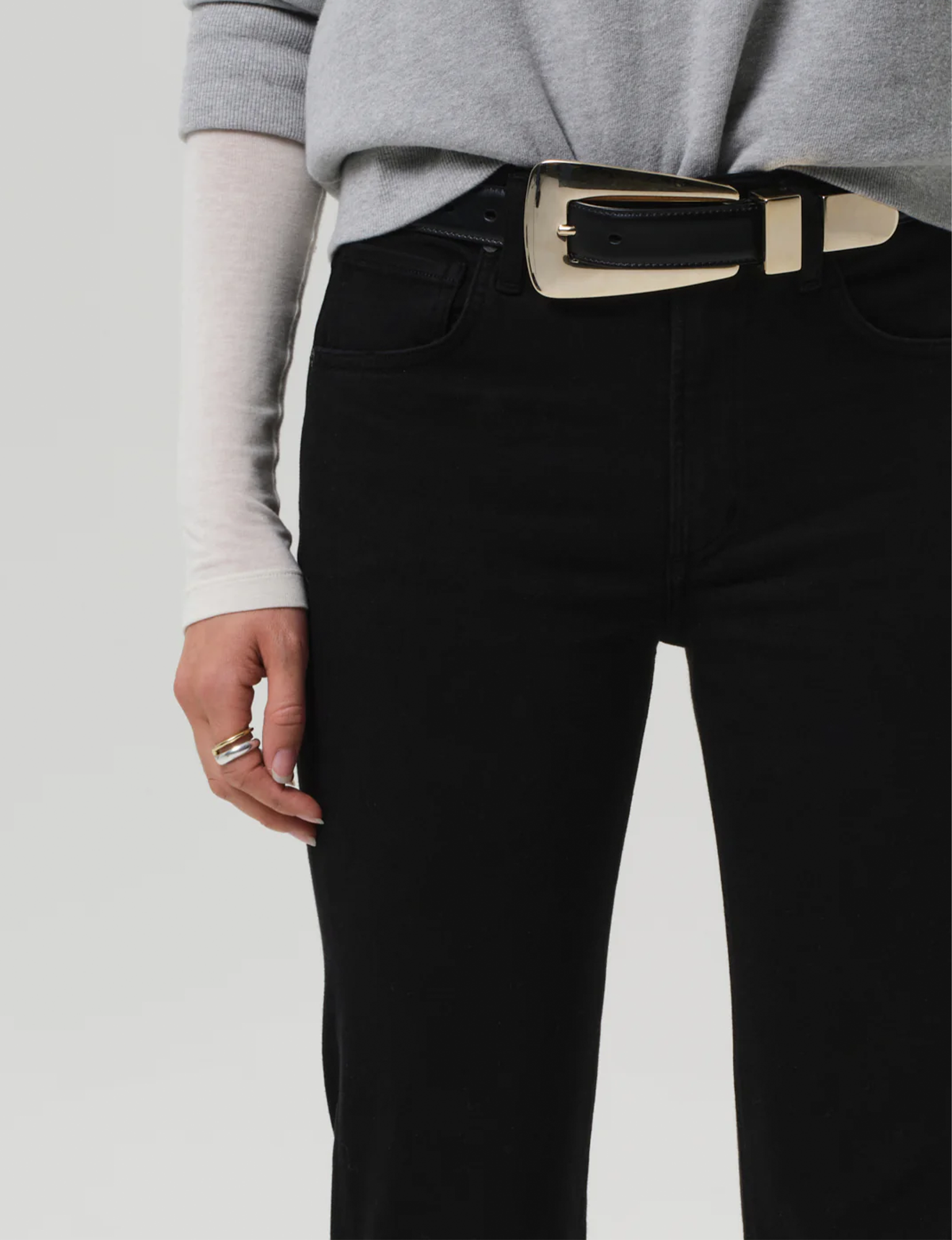 Isola Slim Leg, Plush Black