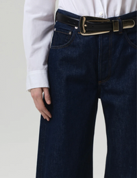 Ayla Baggy Jean, Amherst