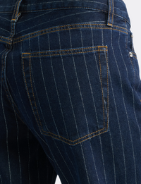 The Saturday Denim, Moon Thread