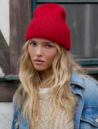 Frostline Beanie, Red