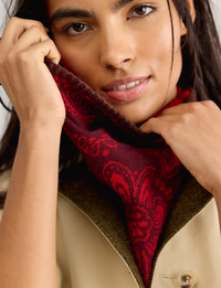 Carmen Knitted Triangle, Wine