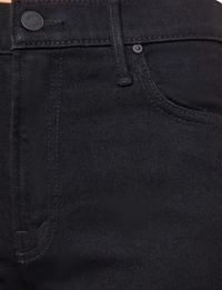 The Kick It, Nighty Night