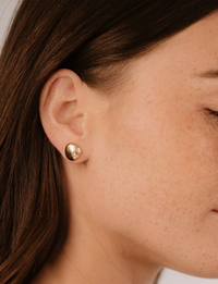 Polished Pebble Crystal Stud, Gold