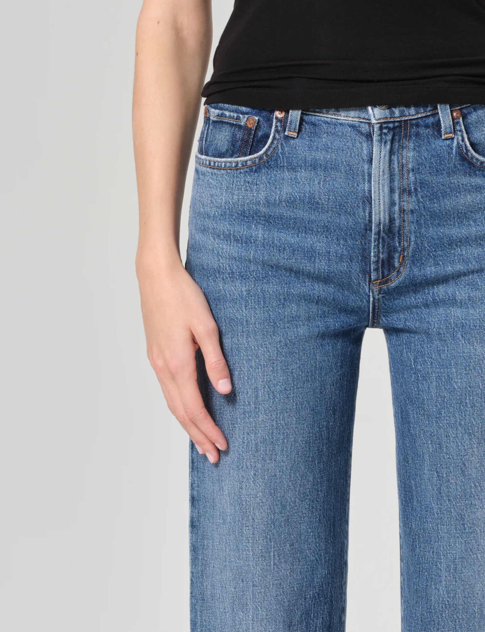 Harper Relaxed Mid Rise Straight, Fix