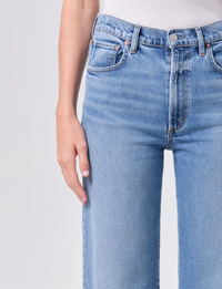 Harper Mid Rise Straight Leg Crop, Kindle
