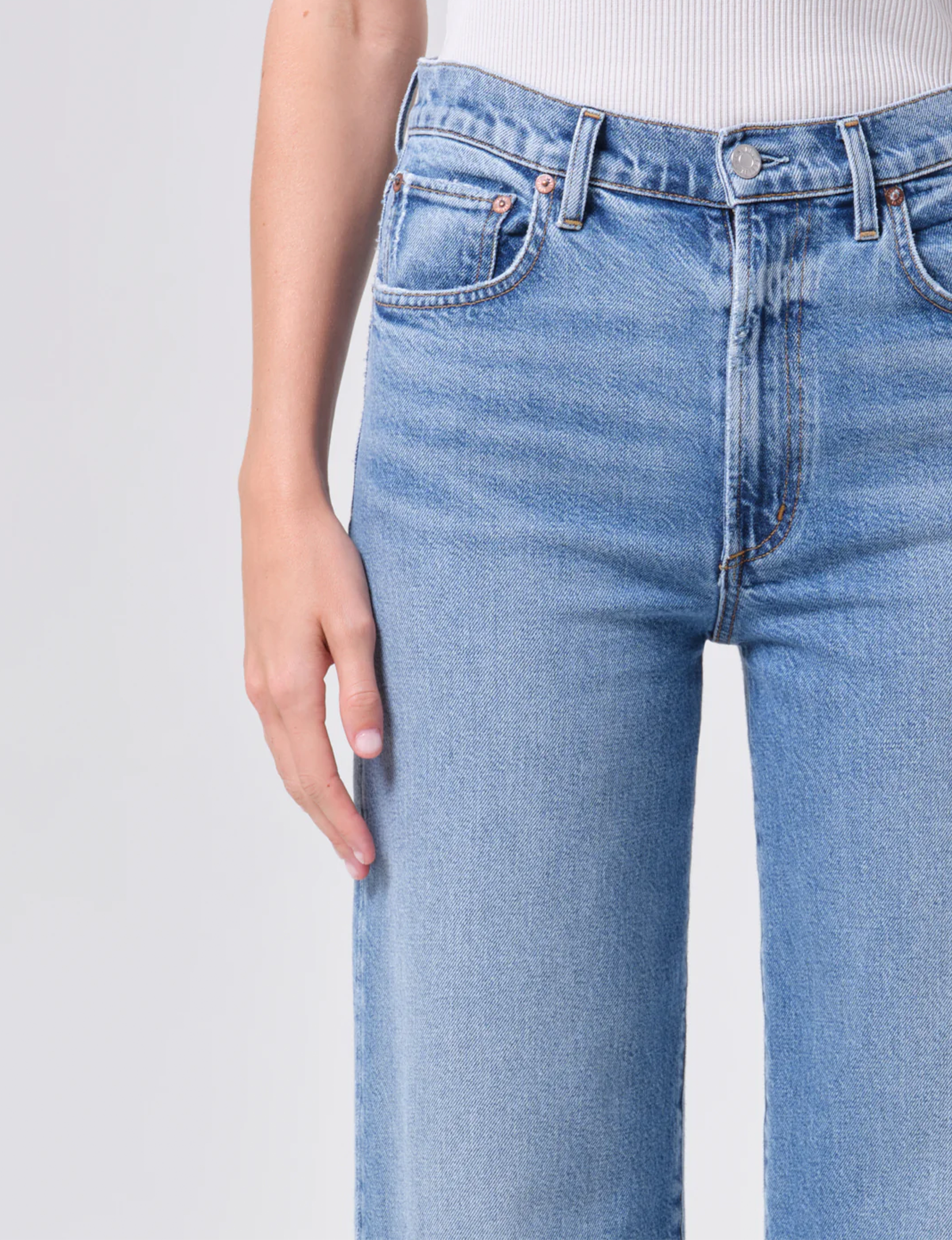 Harper Mid Rise Straight Leg Crop, Kindle