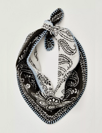 Carmen Knitted Triangle, Angel White