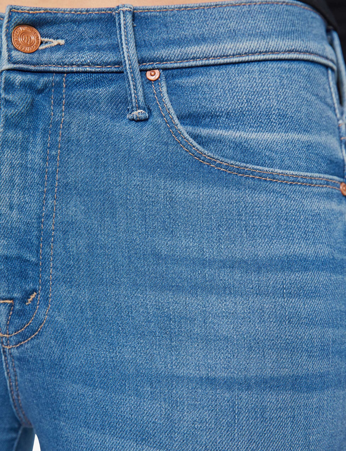 The Weekender, Piece by Piece