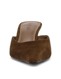 Lisbeth Heel, Brown Suede