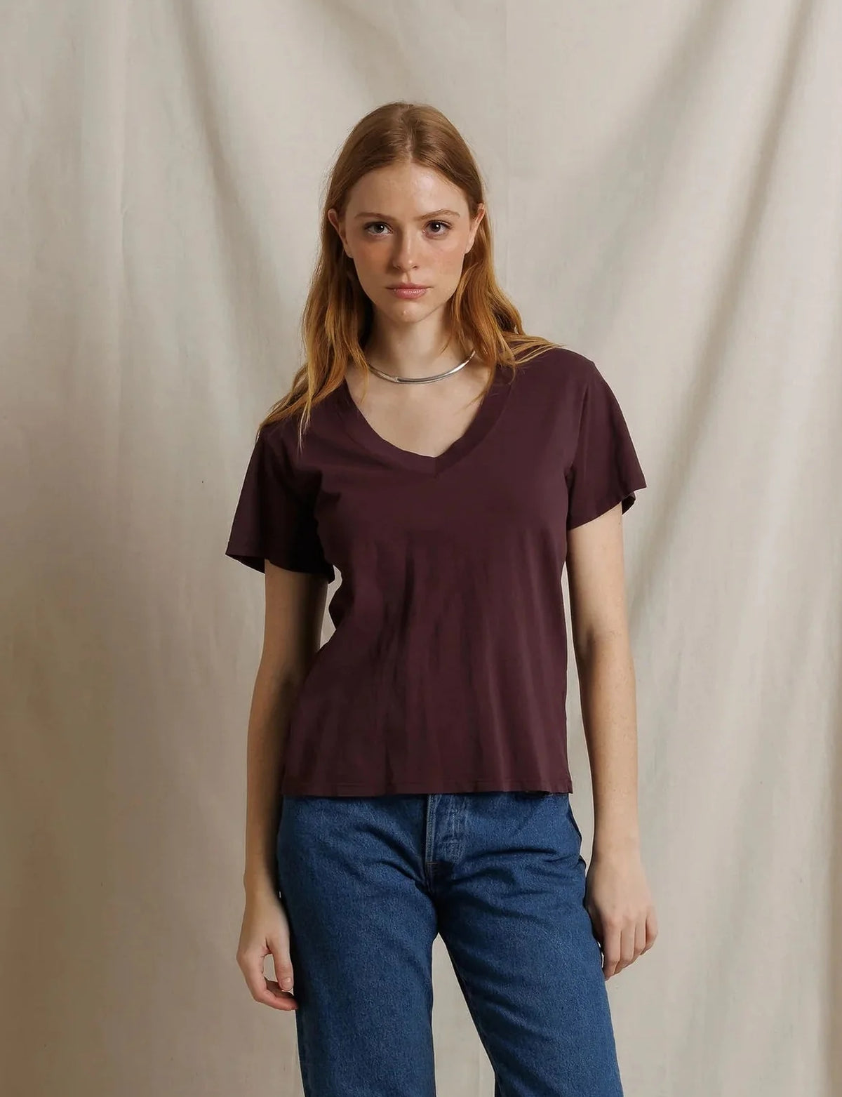 Hendrix V Neck Tee, Cherry Lacquer