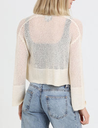 Axis Shrug, Ivory