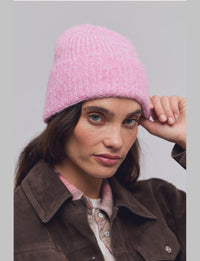 Frostline Beanie, Petal Pink