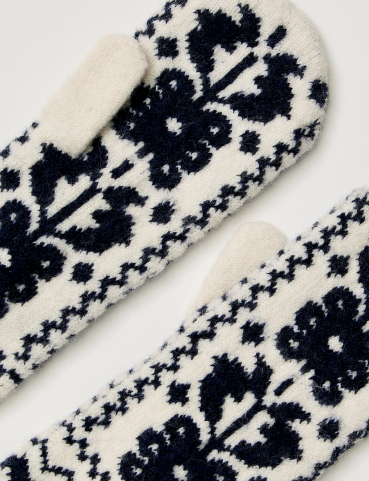 Folk Mitten, Nighttime/Ivory