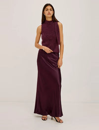 Romina Skirt, Wine