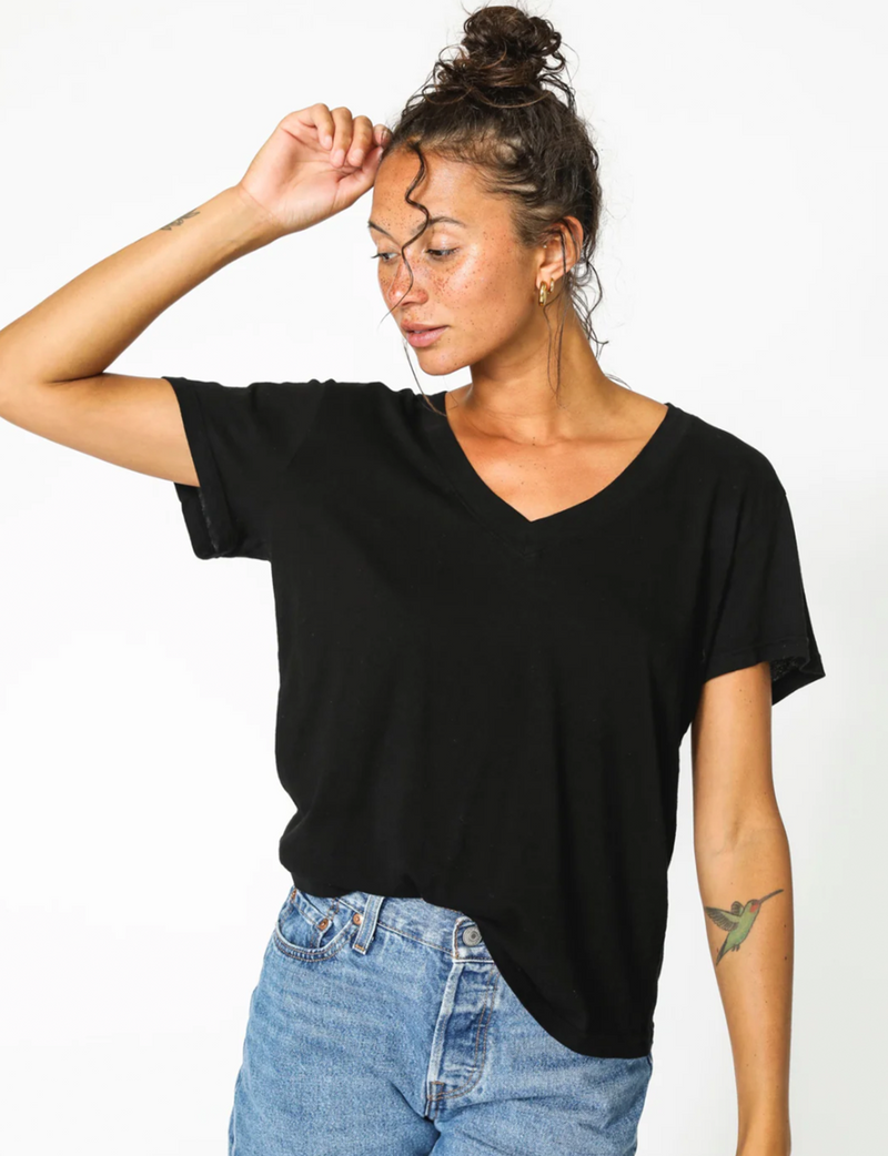 Hendrix V Neck Tee, True Black