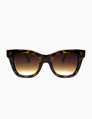 Cece, Tort/Brown Fade