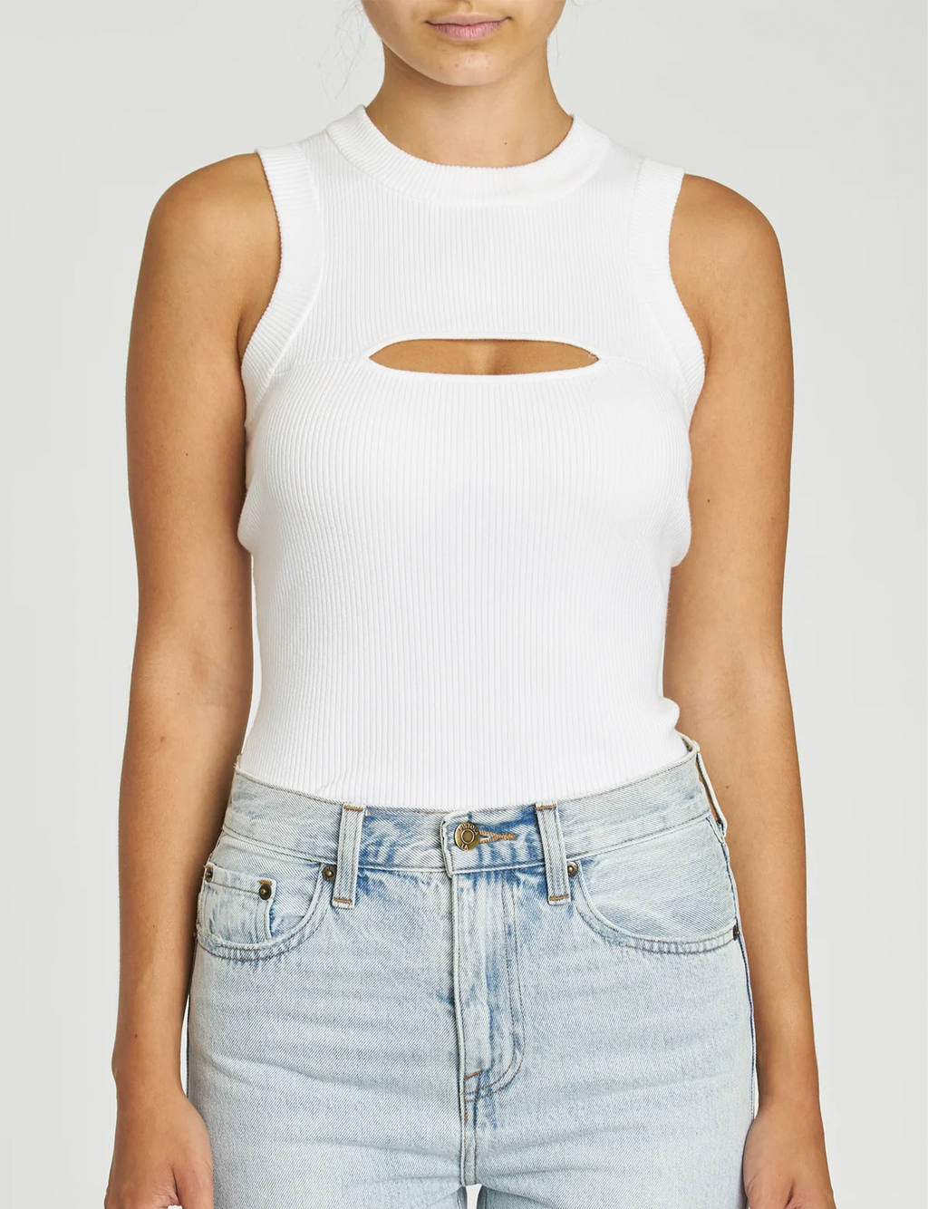 Nella Tank, Le Blanc